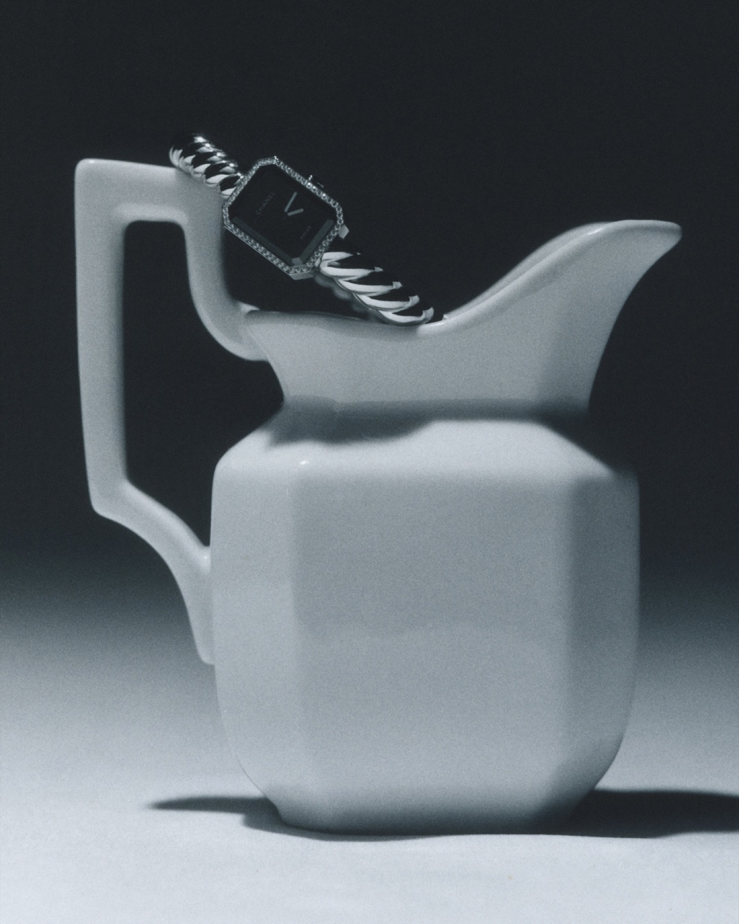 Watch still-life editorial photographed in London by Paris-based photographer Valentin Abad. Image 3 of 16.