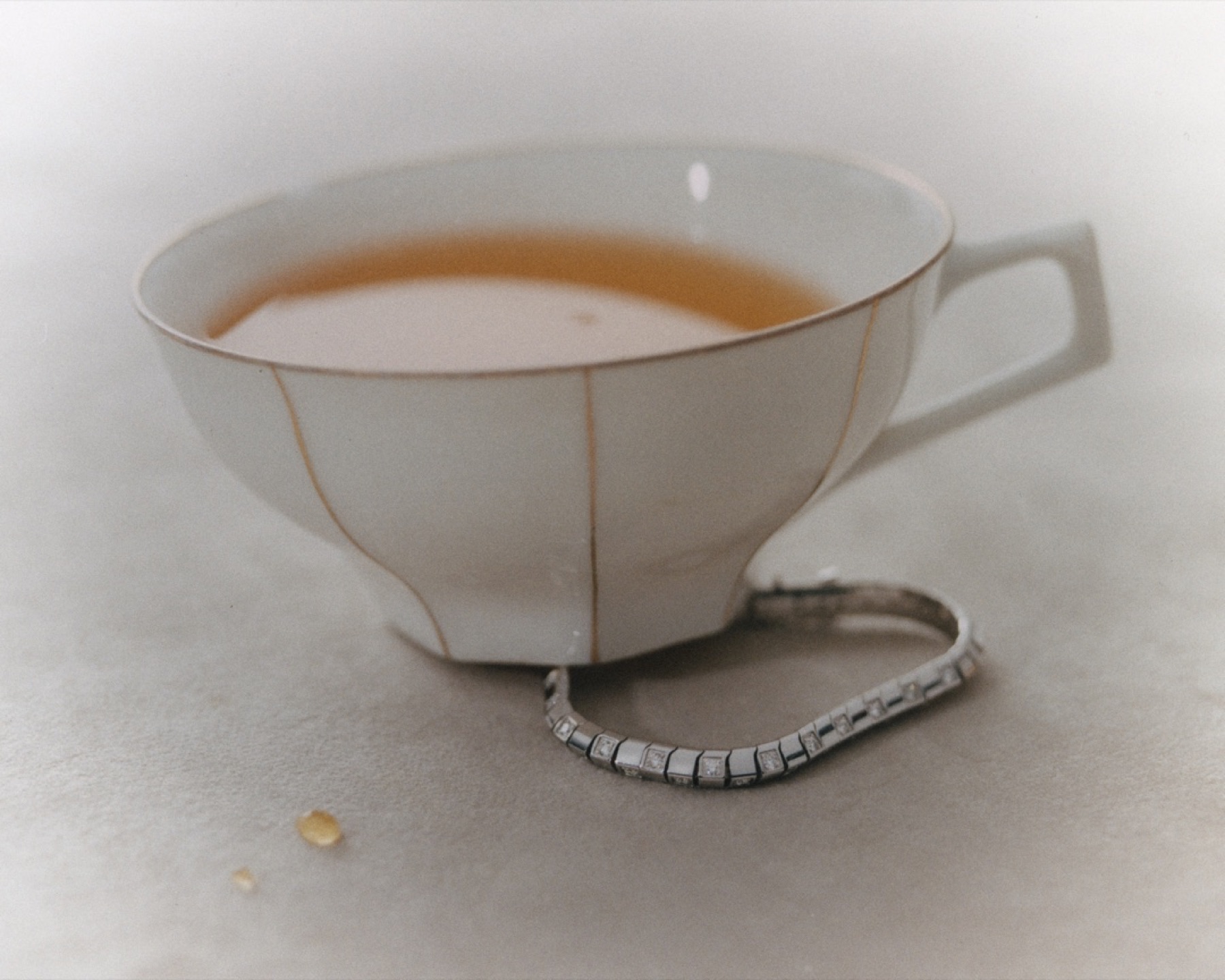 Watch still-life editorial photographed in London by Paris-based photographer Valentin Abad. Image 4 of 16.