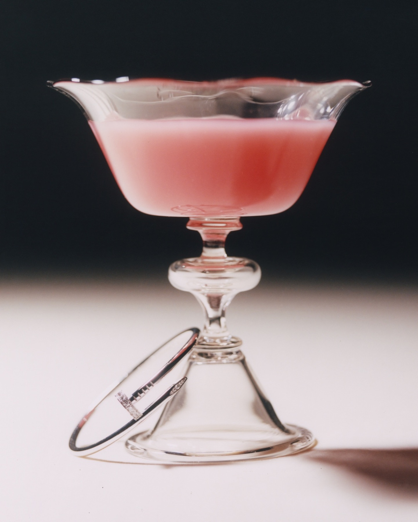 Watch still-life editorial photographed in London by Paris-based photographer Valentin Abad. Image 6 of 16.