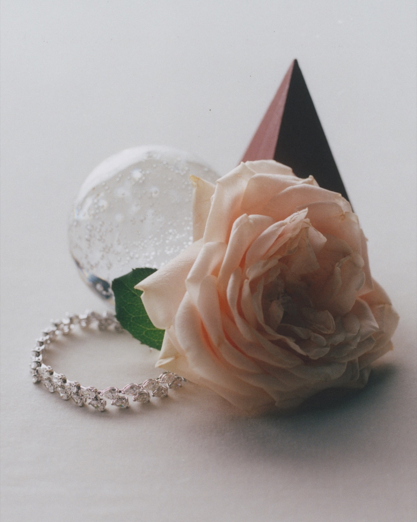 Watch still-life editorial photographed in London by Paris-based photographer Valentin Abad. Image 15 of 16.